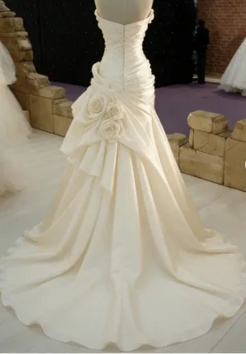 Glamorous A-Line Strapless Beaded 3D Floral Ruched Ivory Wedding Dress With Train