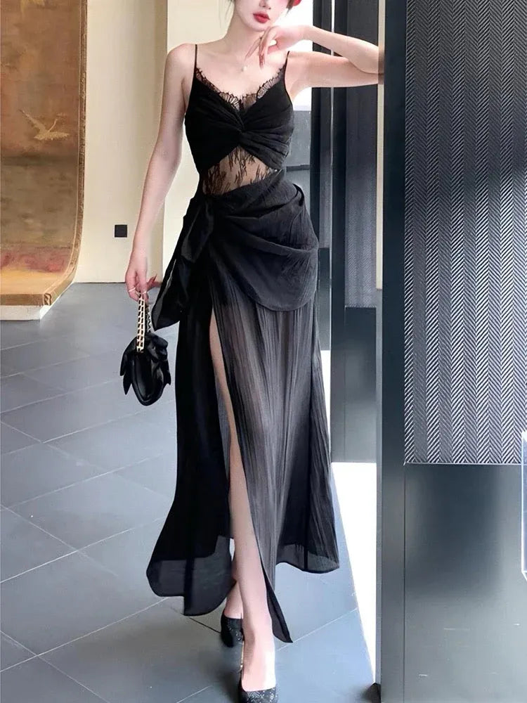 Glamorous A-Line Sweetheart Neck Sleeveless Lace Black Maxi Prom Dress for Women Hot Sale