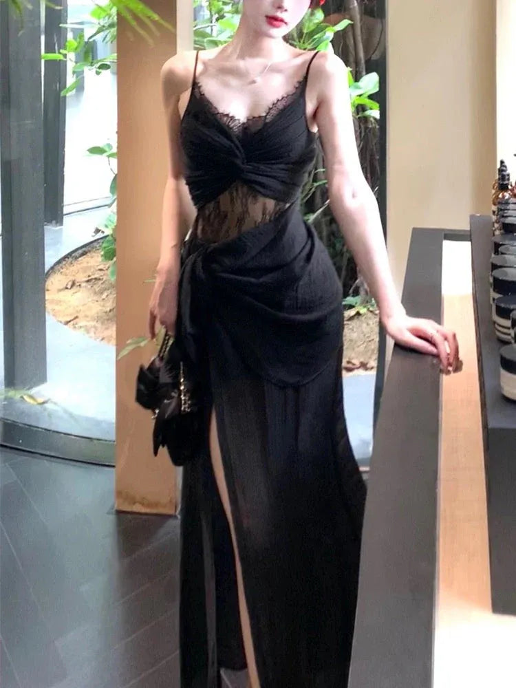 Glamorous A-Line Sweetheart Neck Sleeveless Lace Black Maxi Prom Dress for Women Hot Sale