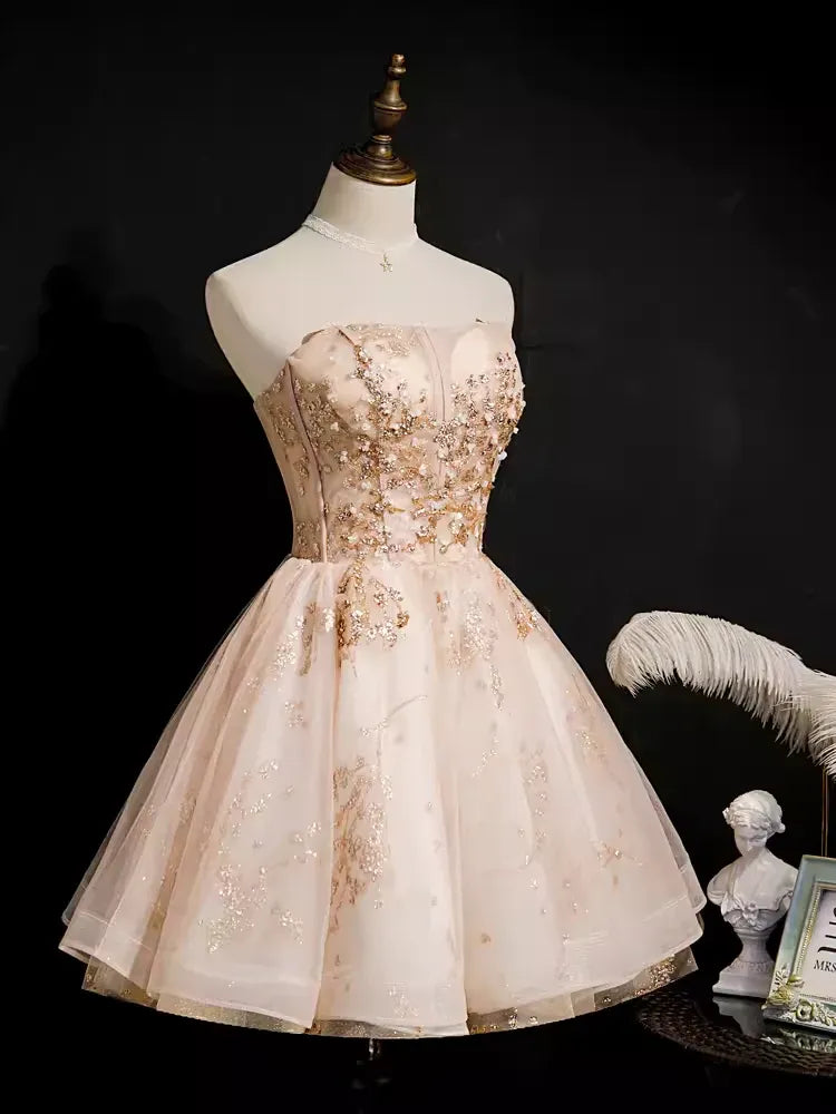 Glamorous A-line Sweetheart Sleeveless Sequin Champagne Mini Homecoming Dress For Women Hot Sale