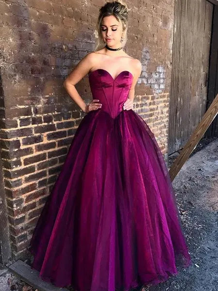 Glamorous Ball Gown Sweetheart Corset Purple Floor Length Prom Dress Custom