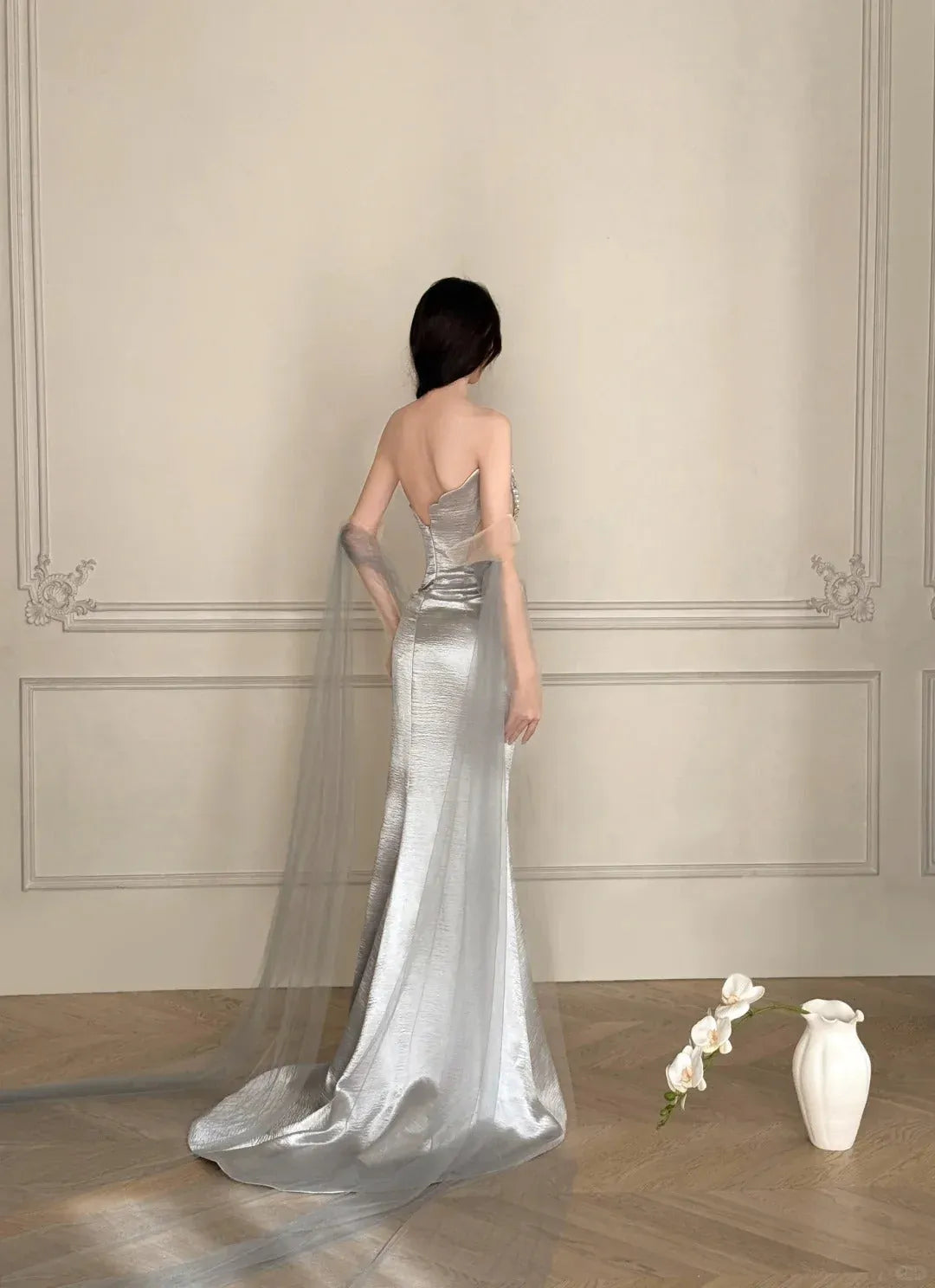 Glamorous Mermaid Strapless Sleeveless Beaded Shimmer Satin Silver Maxi Evening Dress