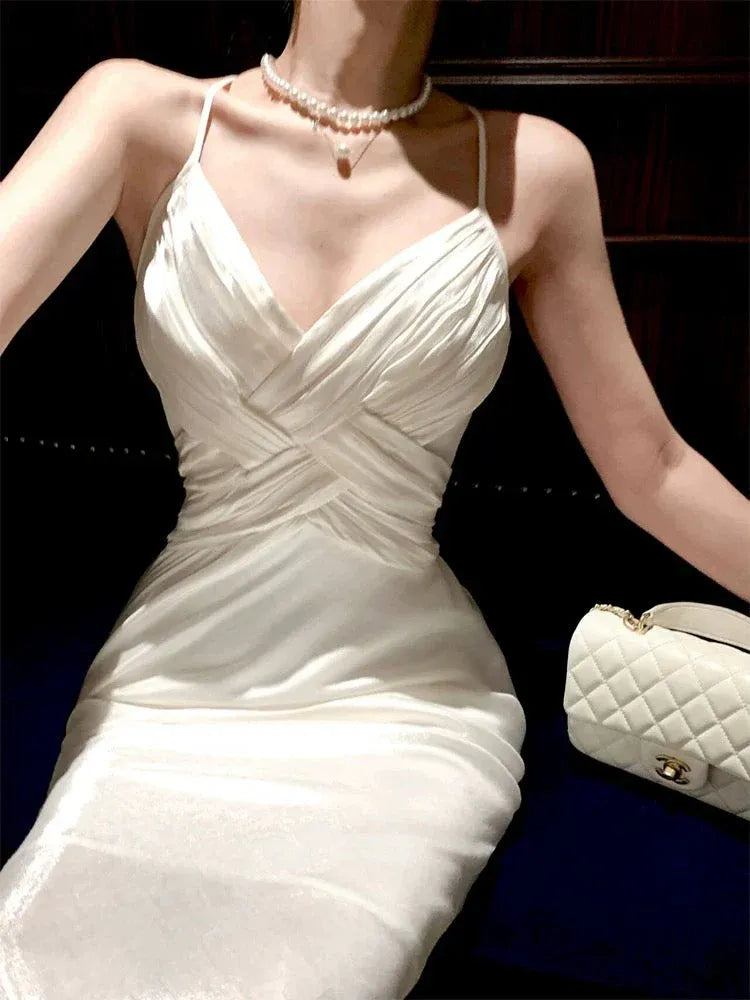 Glamorous Mermaid Sweetheart Neck Sleeveless Cross-Back Ivory Satin Maxi Prom Dress for Women Ready to Ship