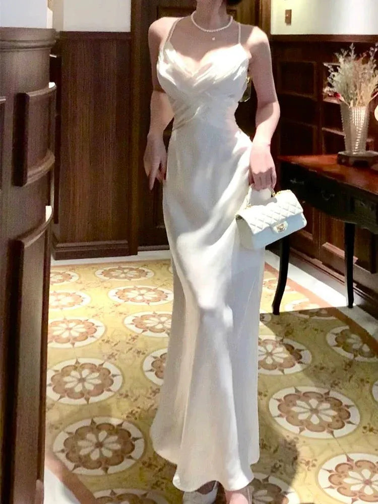 Glamorous Mermaid Sweetheart Neck Sleeveless Cross-Back Ivory Satin Maxi Prom Dress for Women Ready to Ship