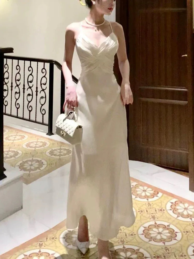 Glamorous Mermaid Sweetheart Neck Sleeveless Cross-Back Ivory Satin Maxi Prom Dress for Women Ready to Ship