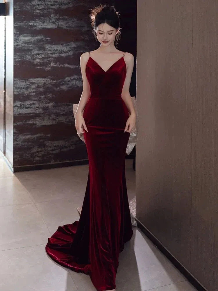 Glamorous Mermaid V-Neck Sleeveless Bow-Train Burgundy Maxi Prom Dress for Women for sale