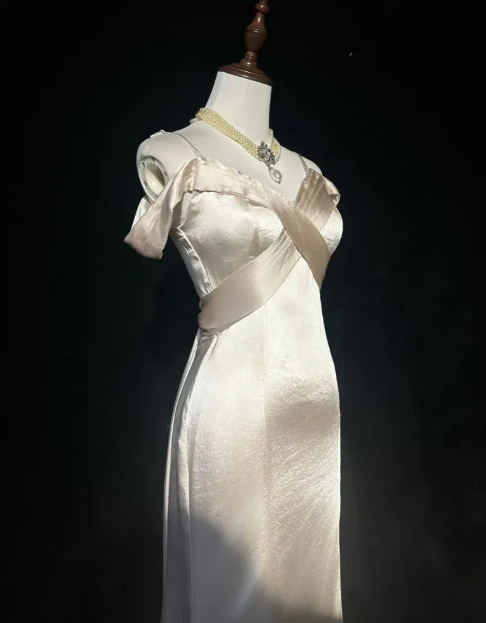 Glamorous Sheath Off-Shoulder Satin Light Champagne Long Prom Dress With Tie