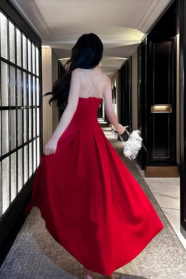 Glamorous Sheath V-Neck Sleeveless Crystal-Strap Red Maxi Prom Dress for Women