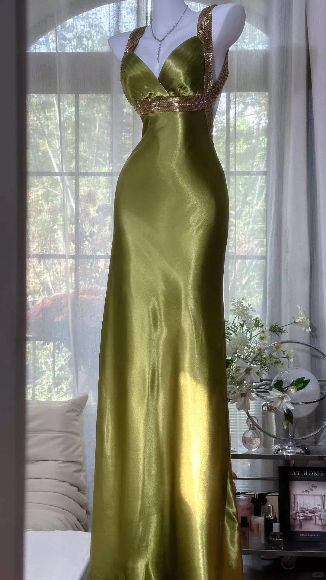 Glamorous Trumpet V-Neck Sleeveless Sequin-Accent Satin Olive Maxi Evening Dress for Women