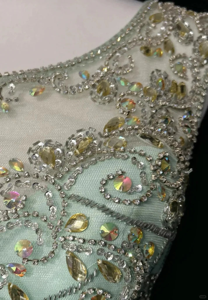 Gorgeous A-line Round Neck Rhinestones Tulle Green Long Party Dress