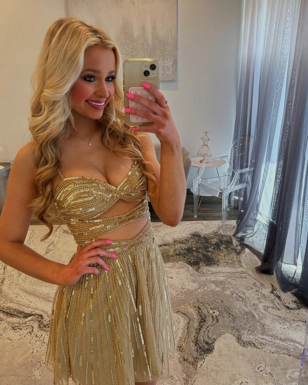 Gorgeous A Line Spaghetti Straps Keyhole Tulle Champagne Short Homecoming Dress