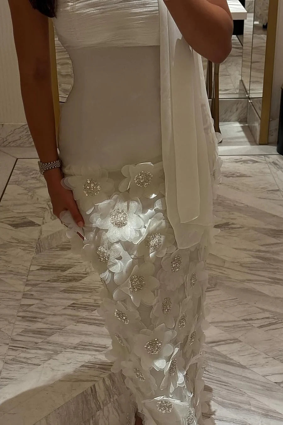 Gorgeous Sheath Strapless Appliques White Long Prom Dress With Streamer