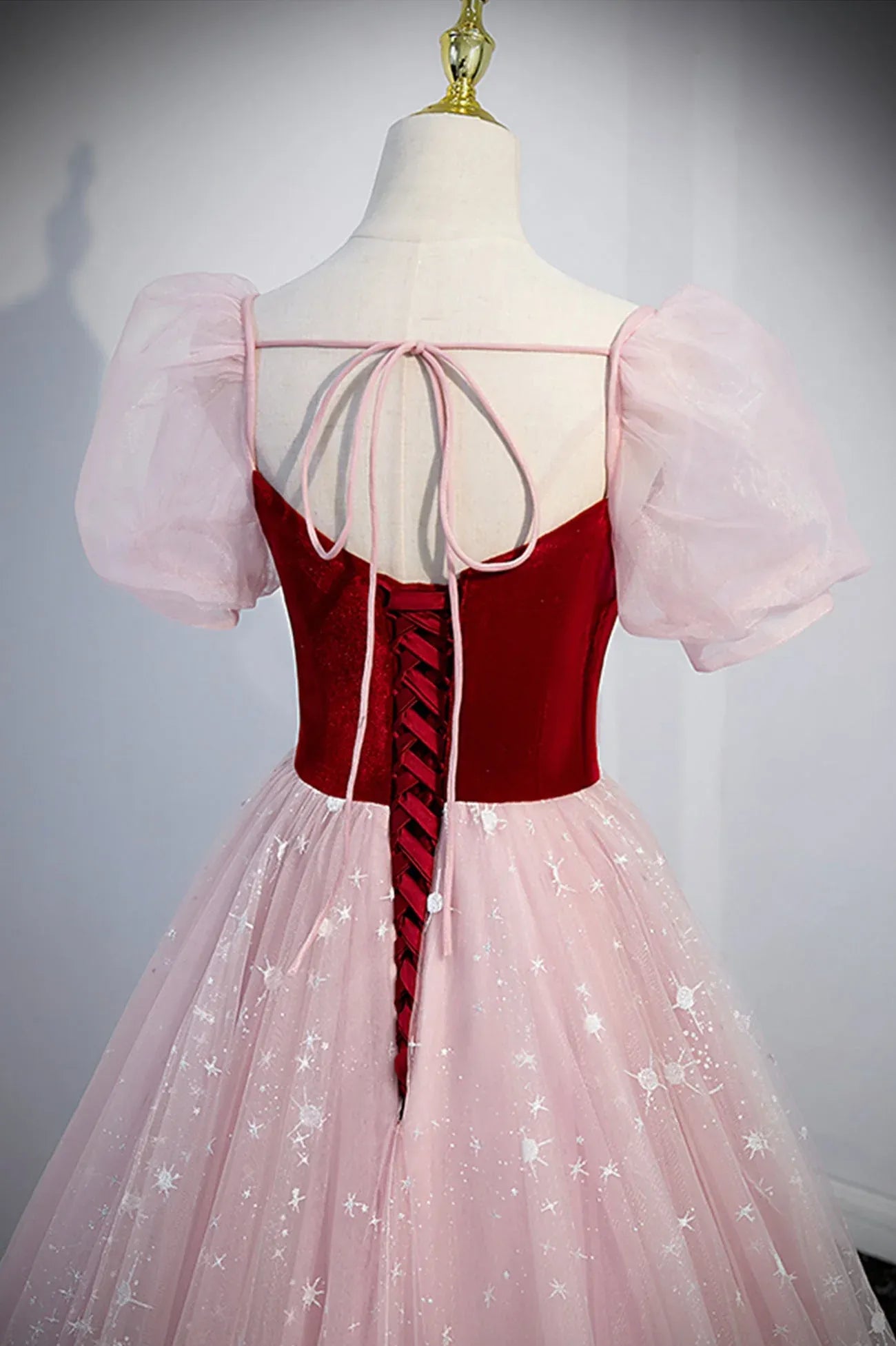 Lovely A-Line V-Neck Sleeveless Lace Up Floor-Length Prom Dress