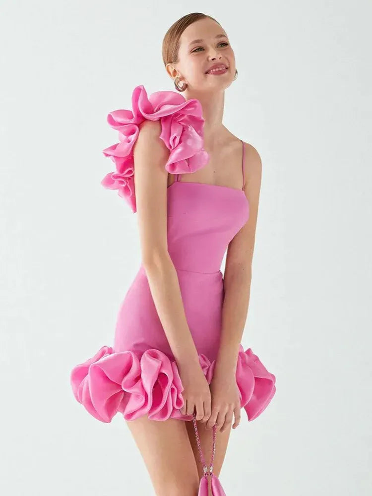 Lovely Bodycon Spaghetti-Strap Ruffle Pink Mini Homecoming Dress For Ladies