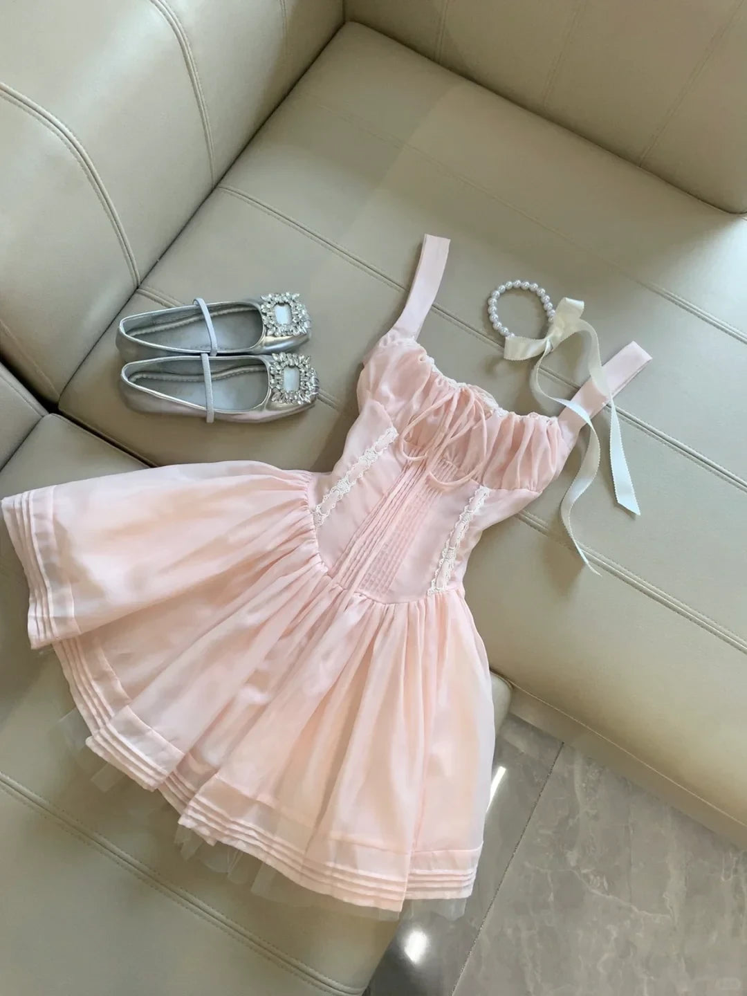 Lovely A-Line Sweetheart Ruched Lace Trim Blush Pink Short Homecoming Dresses