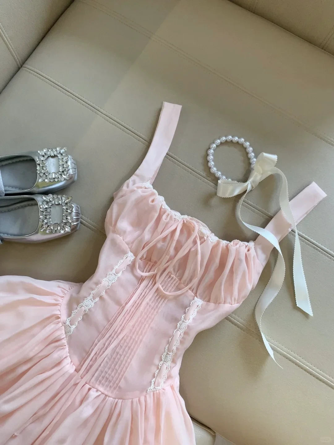 Lovely A-Line Sweetheart Ruched Lace Trim Blush Pink Short Homecoming Dresses