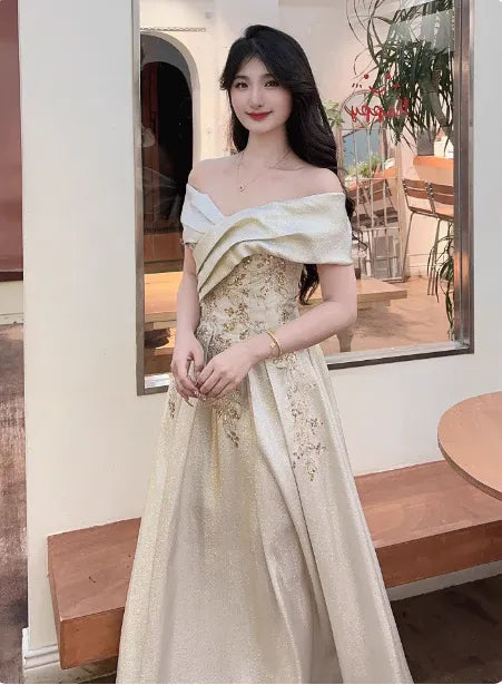 Luminous Ballgown Off-Shoulder Sleeveless Embellished Champagne Long Prom Dress for Women Ready to Ship