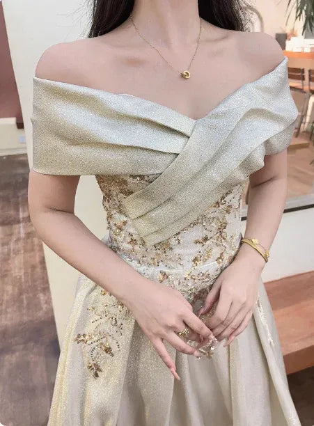Luminous Ballgown Off-Shoulder Sleeveless Embellished Champagne Long Prom Dress for Women Ready to Ship