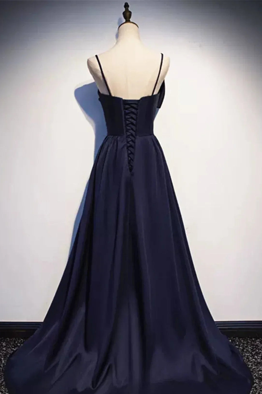 Luxe Ballgown Sweetheart Sleeveless Bow-Accent Navy Blue Long Prom Dress for Women Ready to Ship
