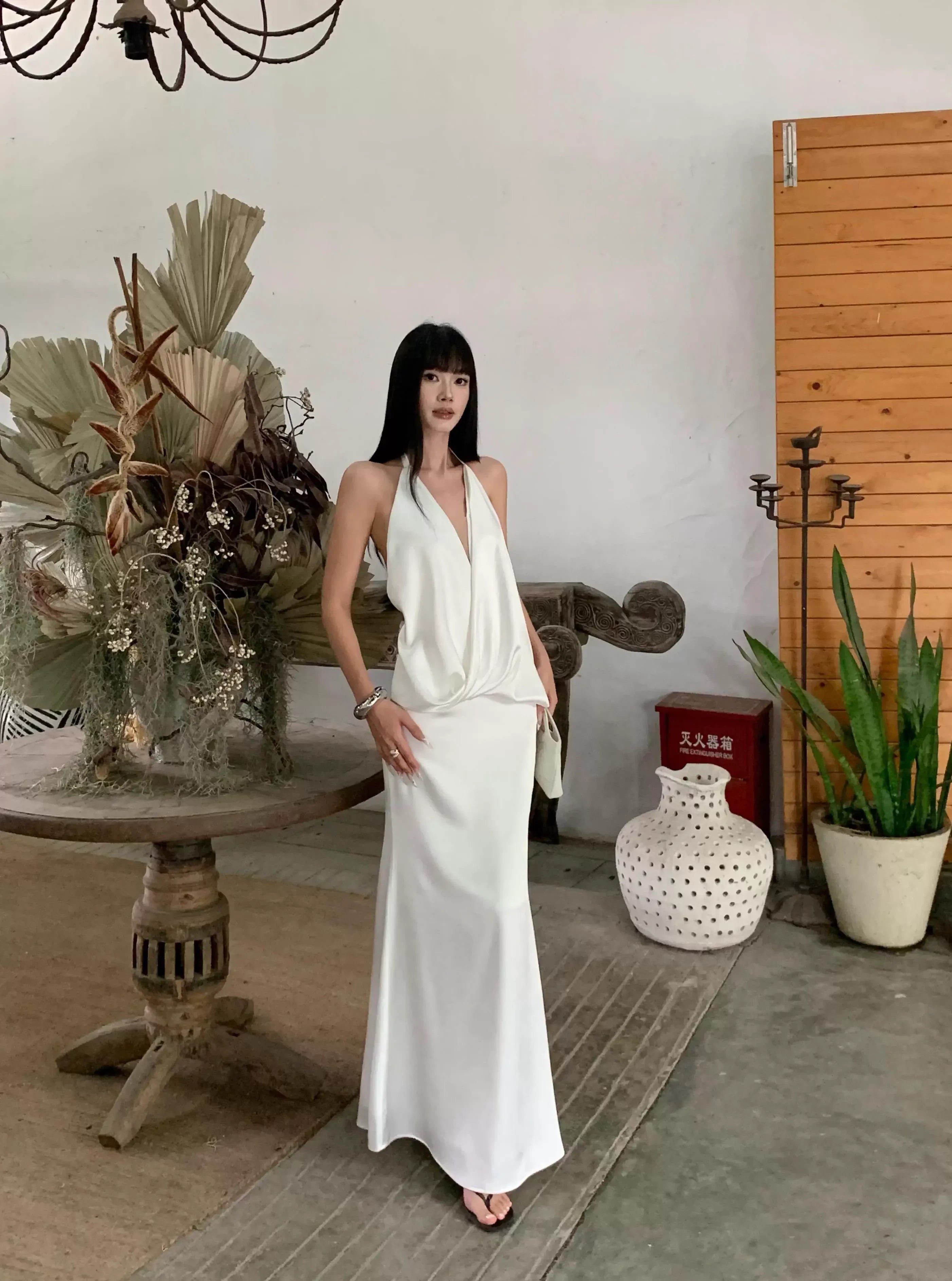 Luxe Mermaid Halter Sleeveless Draped White Maxi Prom Dress for Women Custom