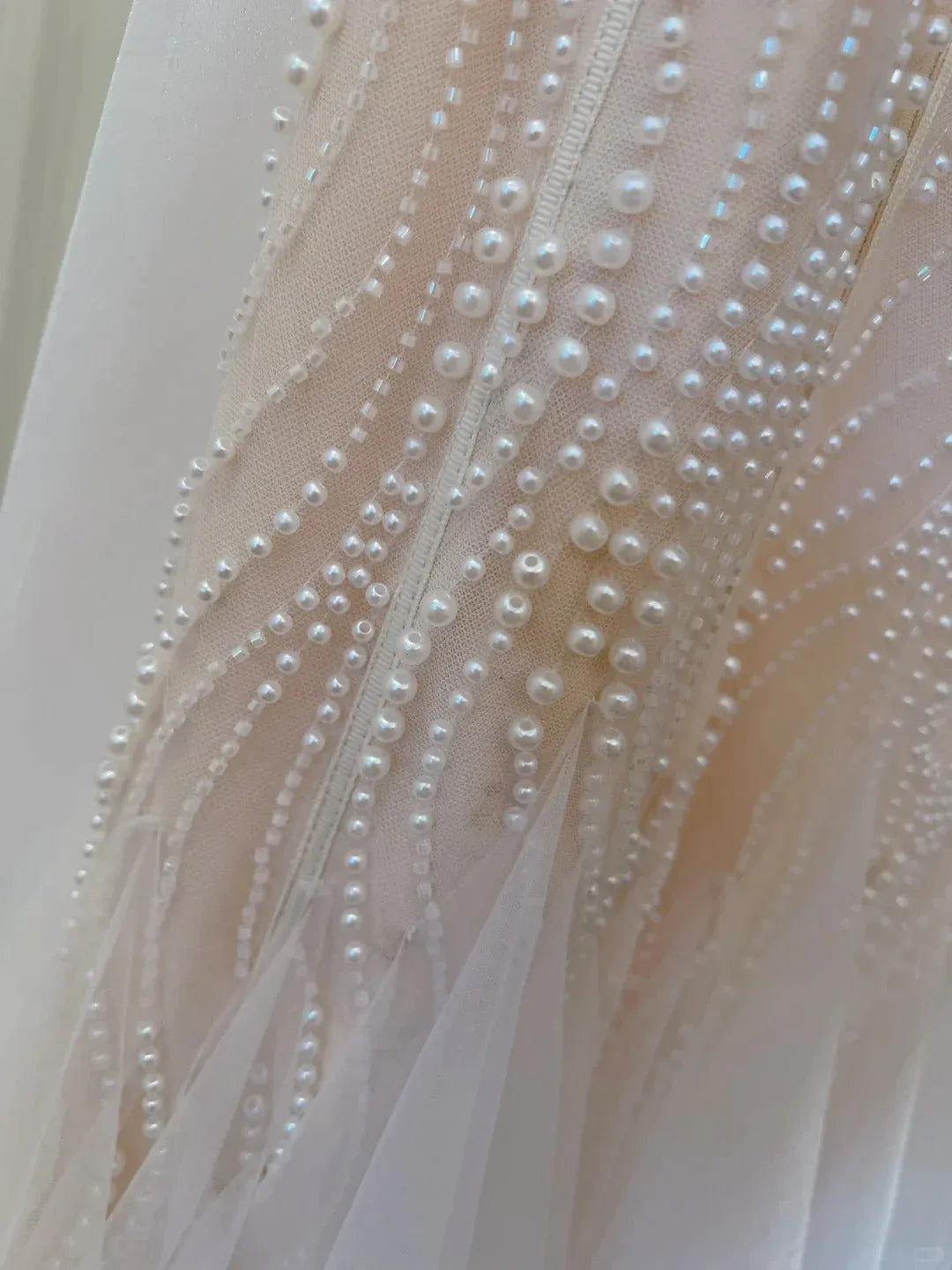 Luxe Mermaid V-Neck Sleeveless Pearl-Accent Blush Long Prom Dress for Women Ready to Ship