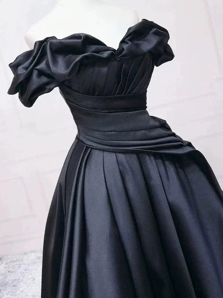 Luxurious Ballgown Off-Shoulder Puff-Sleeve Ruched Black Long Prom Dress for Women Ready to Ship