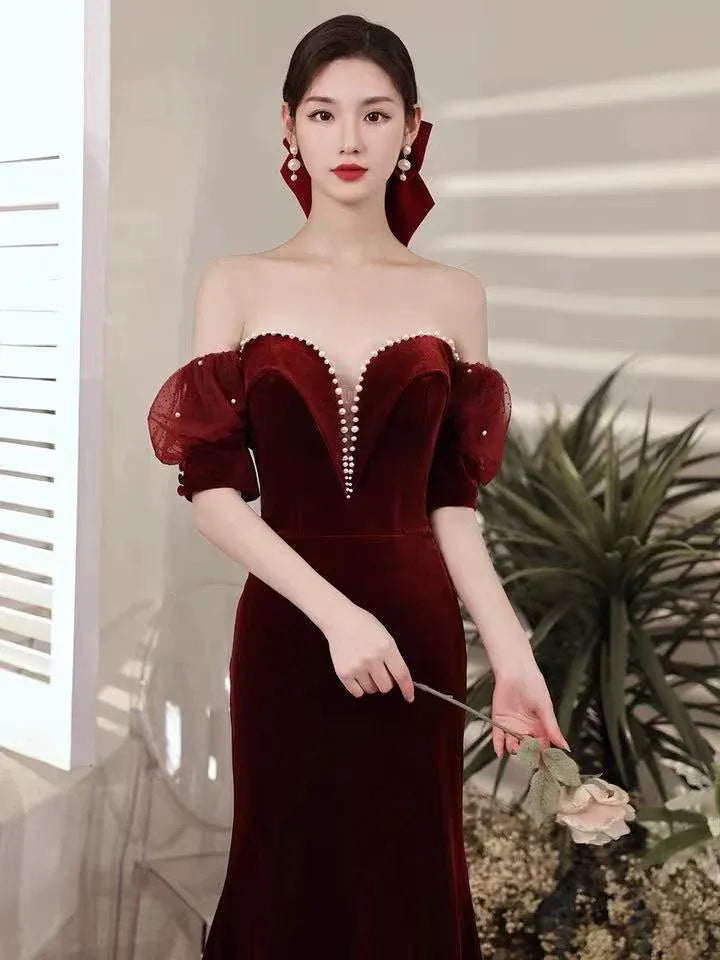 Mermaid Off-The-Shoulder Short Sleeve Beaded velvet Burgundy Floor-Length Prom Dress