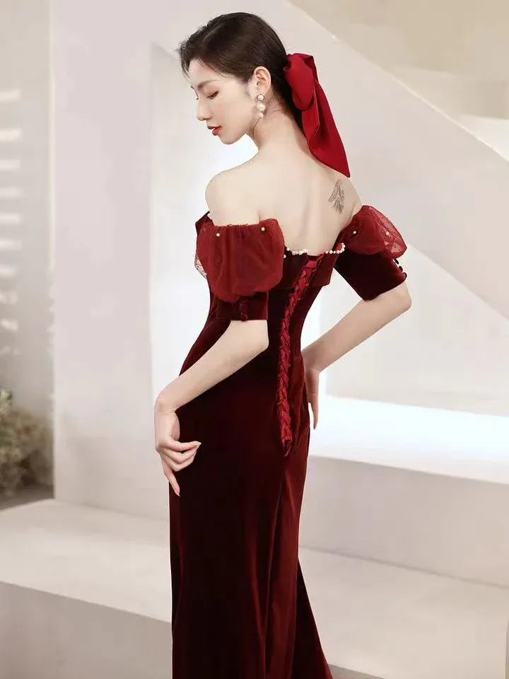 Mermaid Off-The-Shoulder Short Sleeve Beaded velvet Burgundy Floor-Length Prom Dress