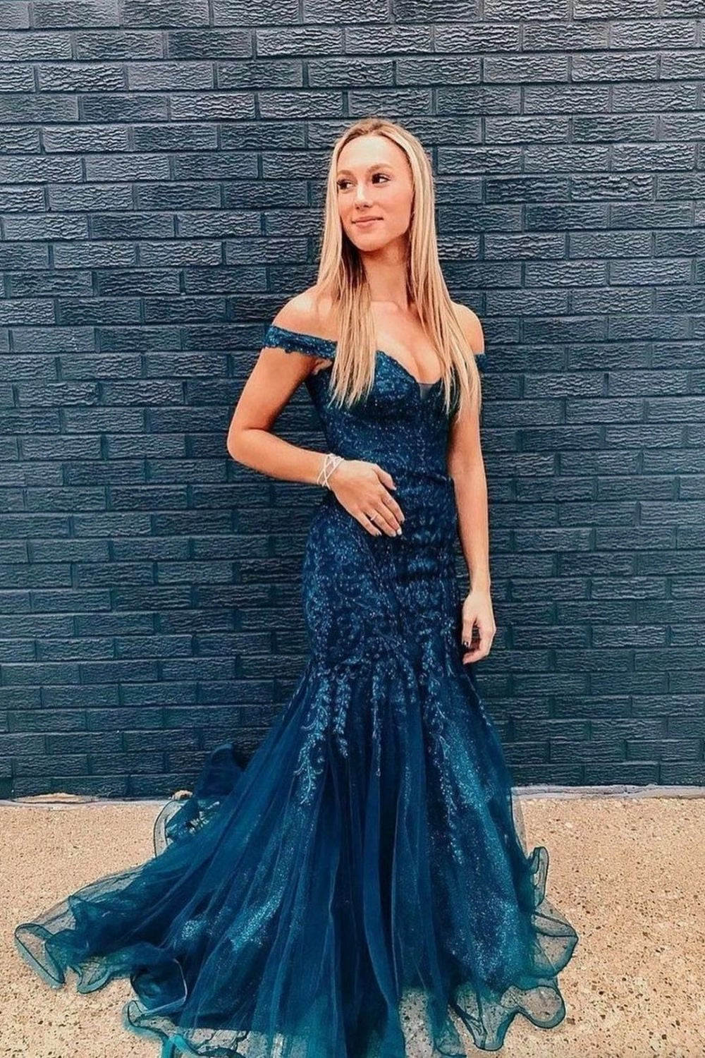 Mermaid Off the Shoulder Appliques Navy Floor Length Prom Dress