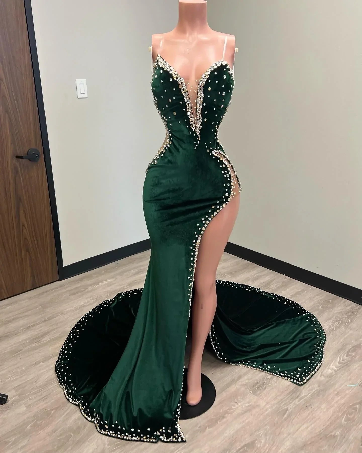Mermaid Strapless Velvet Green Long Prom Dress Evening Dress With Train