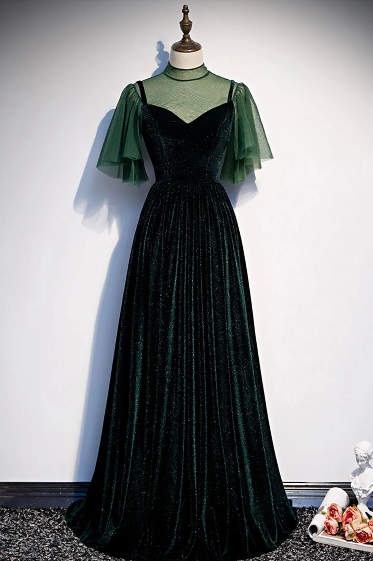 Modern A-Line High Neck Flutter Sleeve Keyhole Back Sweep/Brush Train Prom Dress