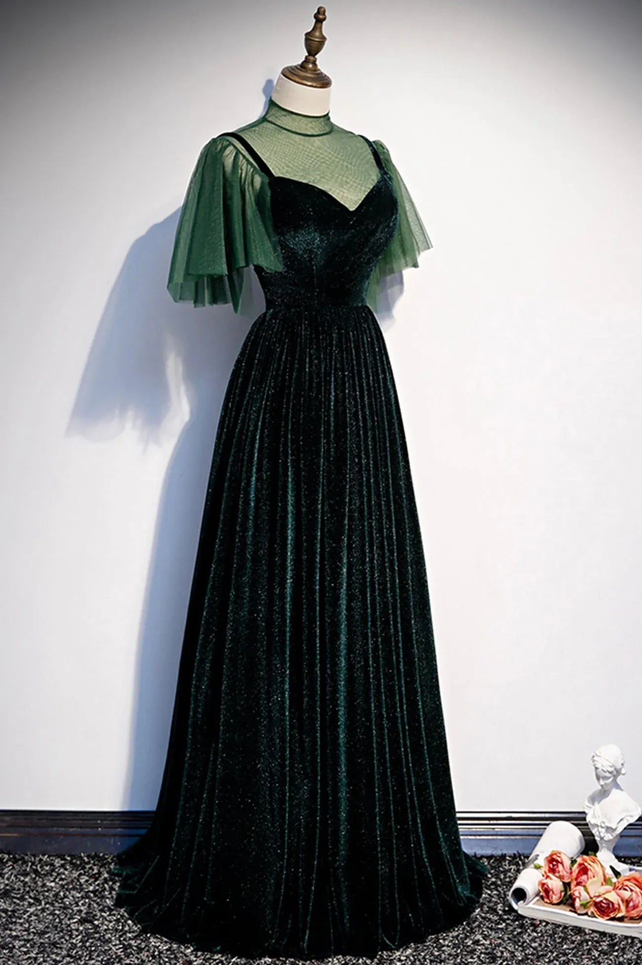 Modern A-Line High Neck Flutter Sleeve Keyhole Back Sweep/Brush Train Prom Dress