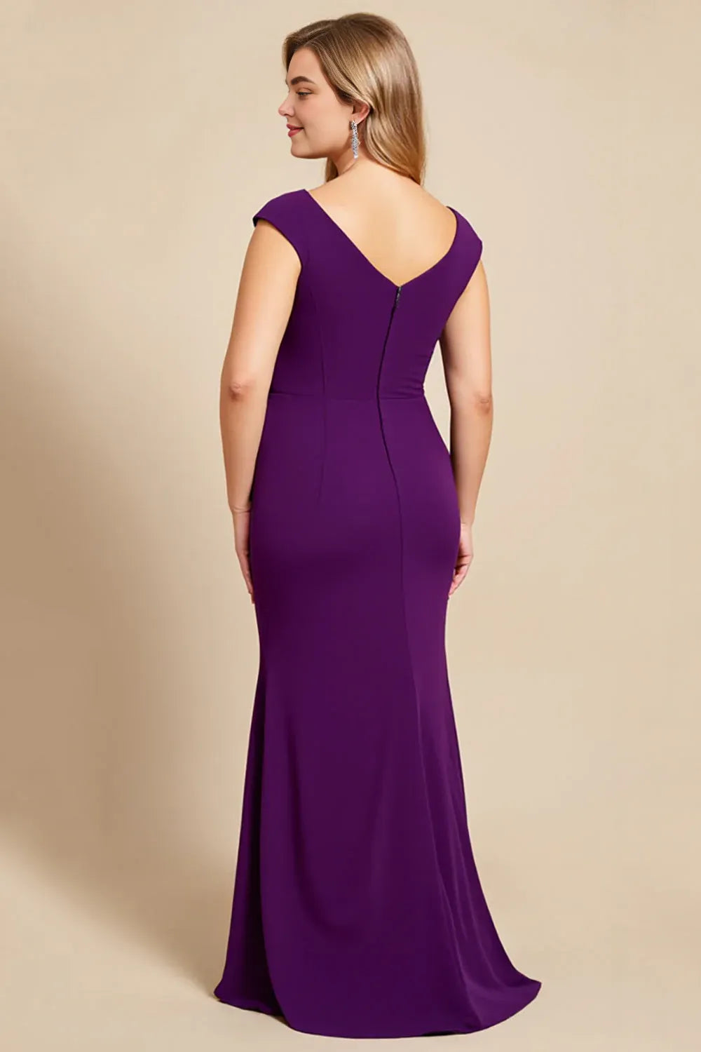 Modern Mermaid Scoop Neck Cap Sleeve Zipper Up Sweep/Brush Train Plus Size Mother of the Bride Dress