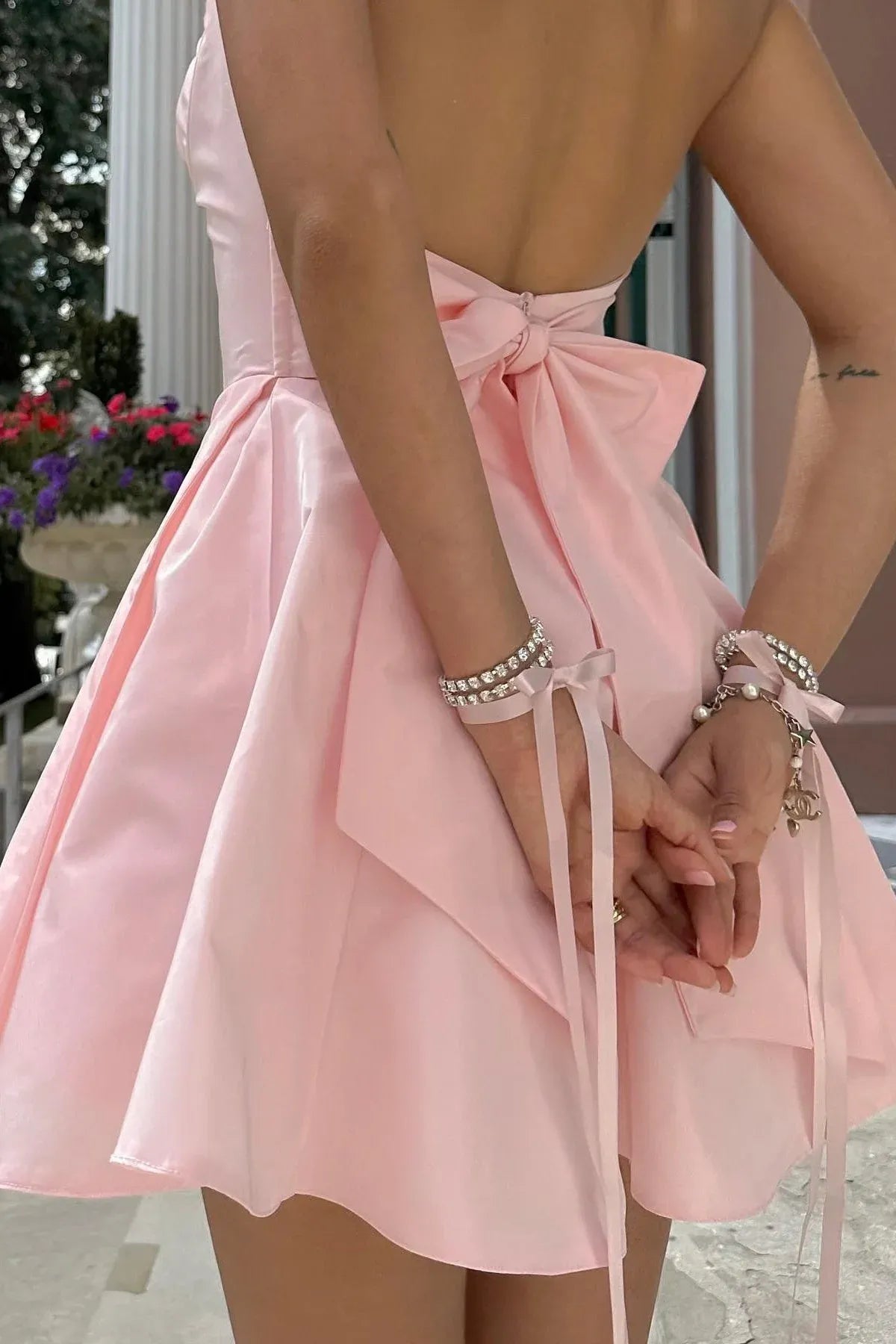 Playful A-Line Halter Neck Corset Pink Short Homecoming Dress With Bow Back