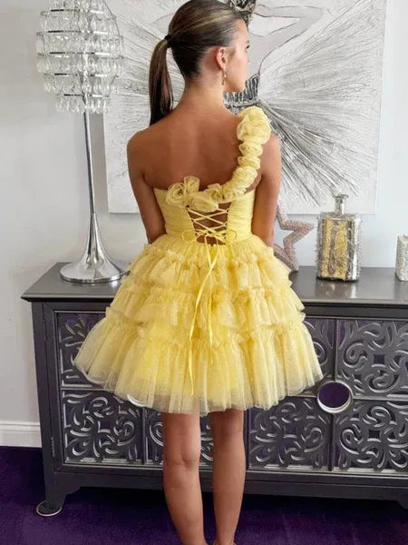 Playful A-Line One-Shoulder Tiered Ruffled Tulle Yellow Short Homecoming Dress