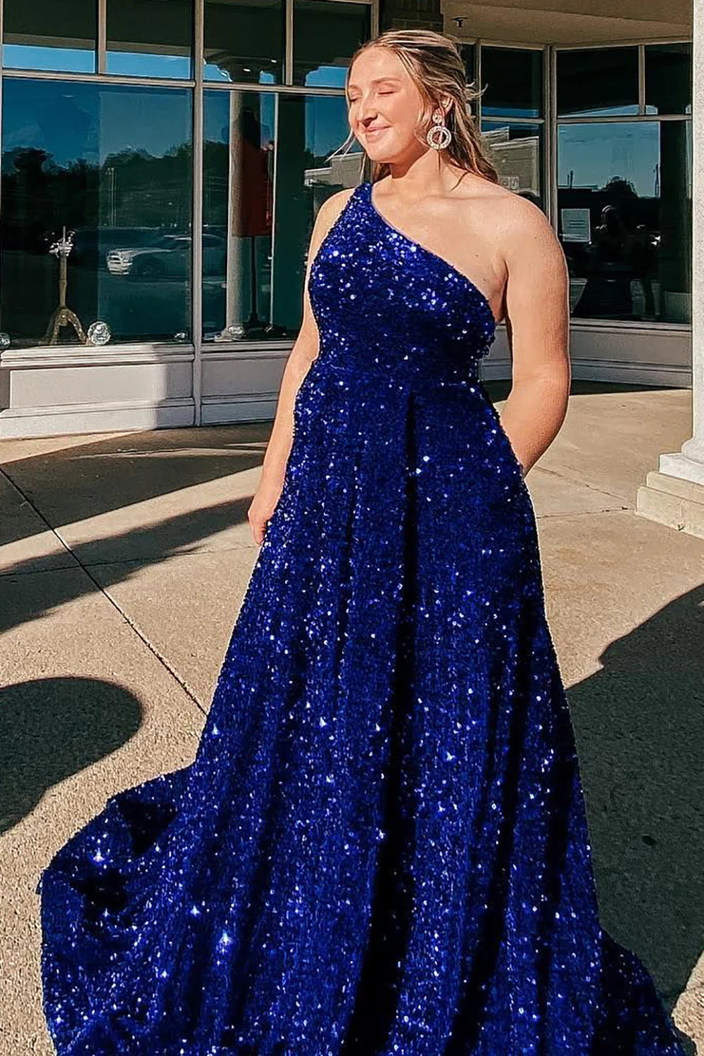 Plus Size A-line One Shoulder Sequins Royal Blue Prom Dress