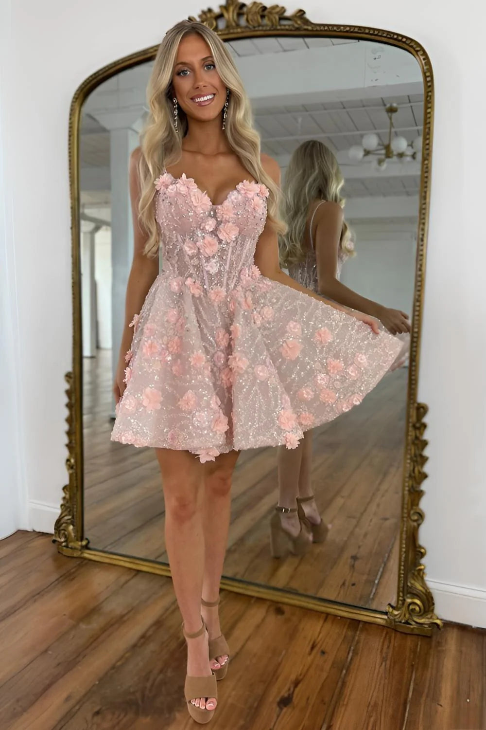 Pretty A Line Spaghetti Straps Appliques Beaded Pink Short Homecoming Dress