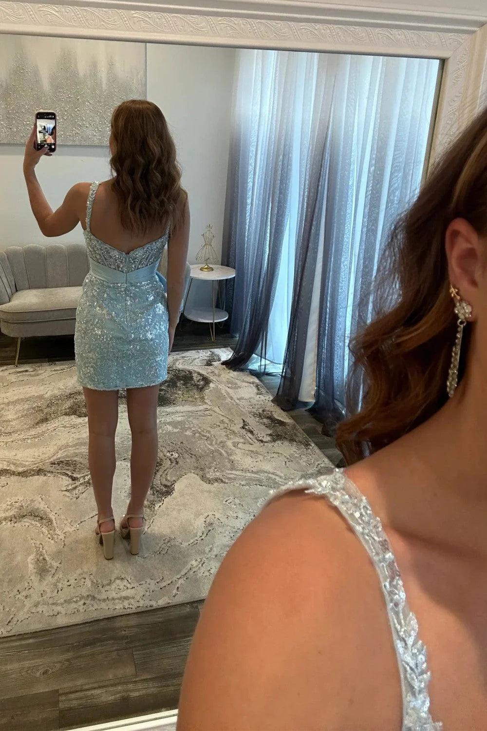 Pretty Bodycon Sweetheart Bowknot Lace Sequins Blue Short Homecoming Dress
