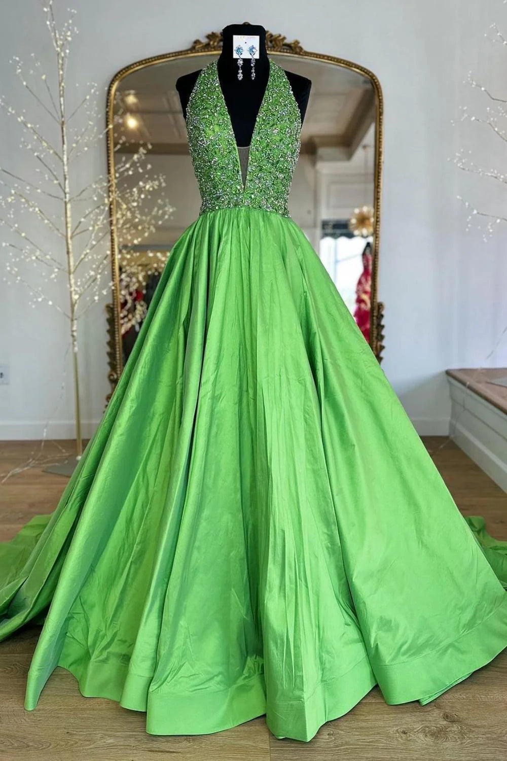 Princess A Line Halter Neck Beading Green Prom Dress With Train