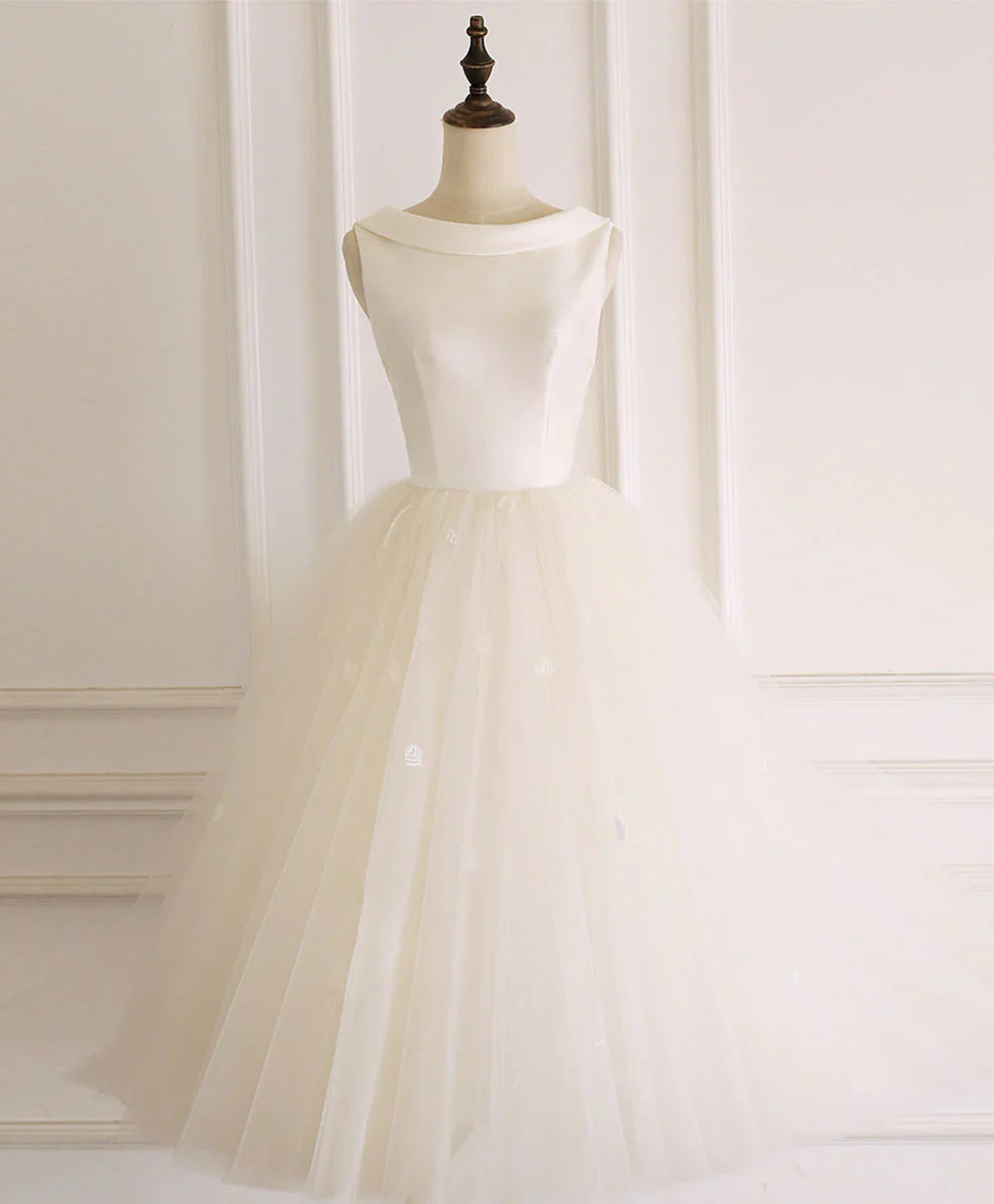Off-the-Shoulder Tulle Short Backless Homecoming Dress ?