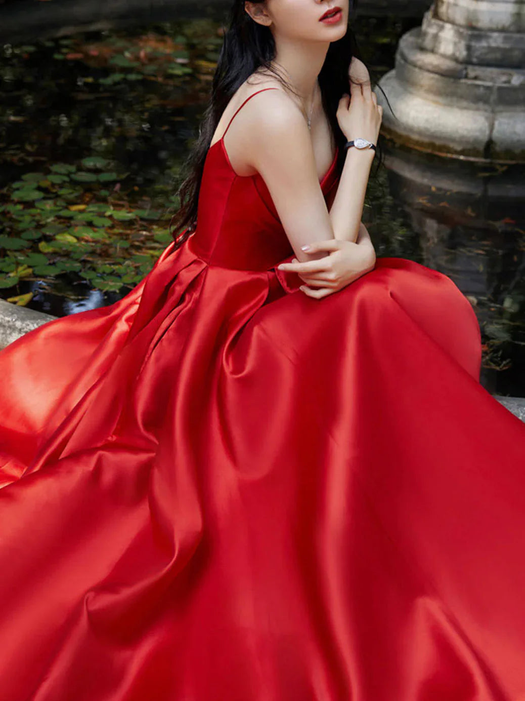 V Neck A-line Satin Spaghetti Straps Prom Dress