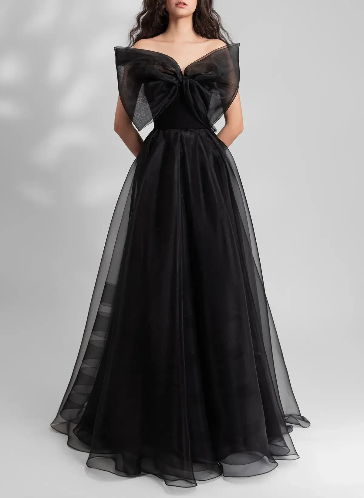 Regal A-Line Strapless Bow Ruffle Organza Black Floor-Length Prom Dress Hot Sale