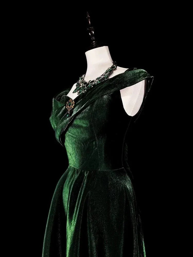 Regal Ballgown Square-Neck Sleeveless Corset-Back Emerald Green Long Prom Dress for Women Ready to Ship