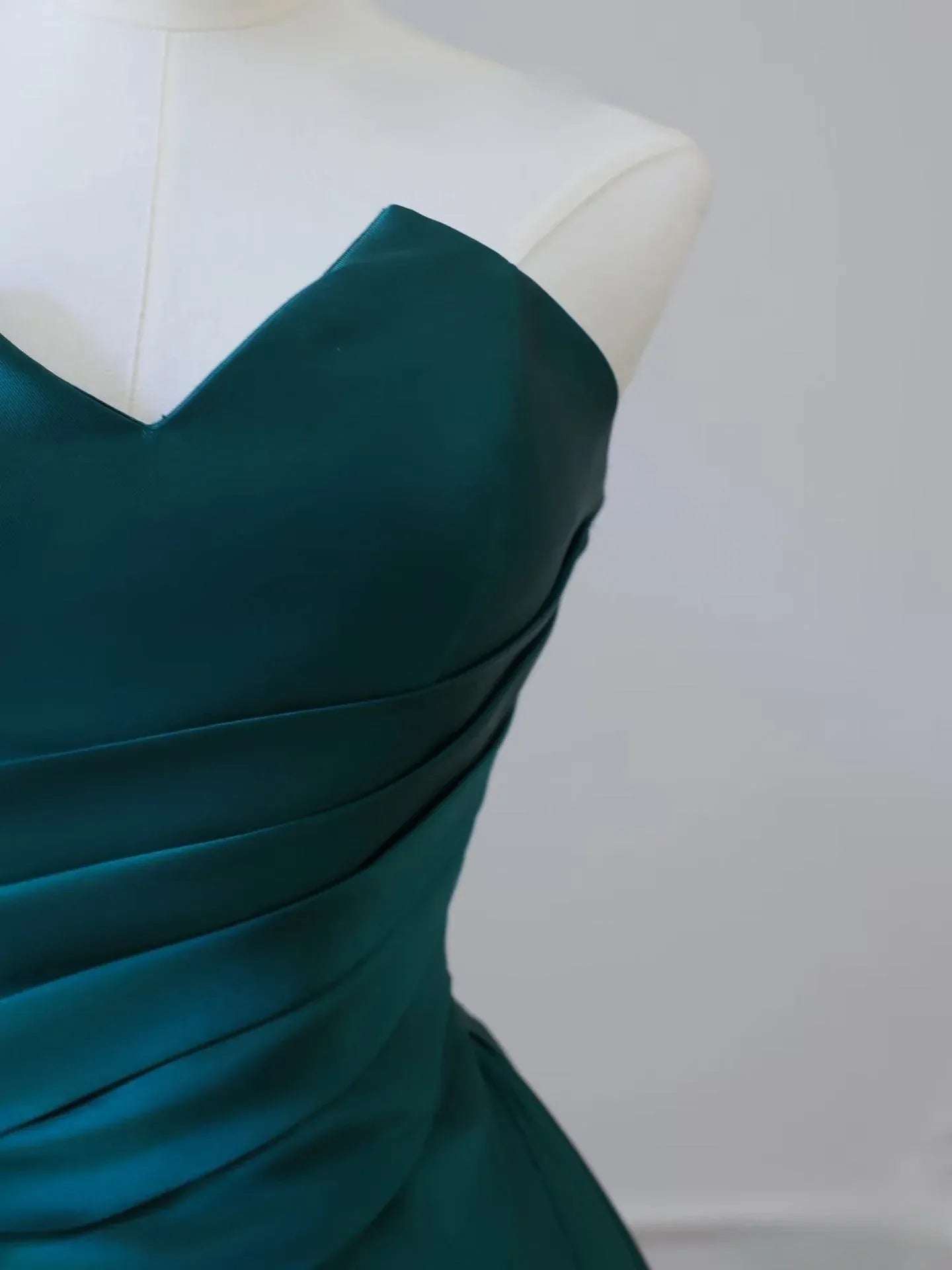 Regal Ballgown Sweetheart Sleeveless Corset-Back Teal Long Prom Dress for Women Ready to Ship