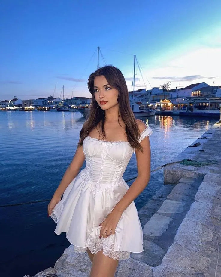 Romantic A-Line Square Neck Lace Satin White Mini Homecoming Dress