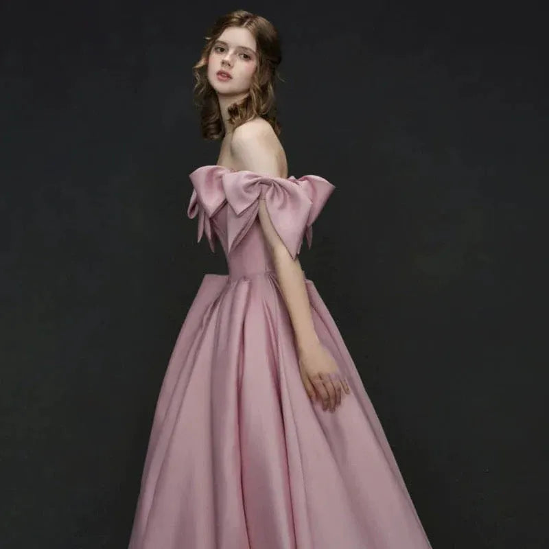 Romantic Ballgown Off-the-Shoulder Sleeveless Bow-Accented Blush Maxi Prom Dress for Women Custom
