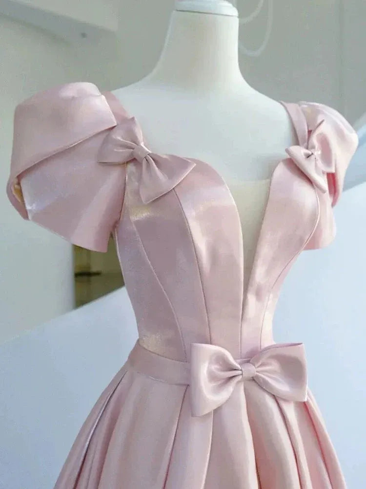 Romantic Ballgown V-Neck Puff-Sleeve Bow-Accented Blush Maxi Prom Dress for Women Custom