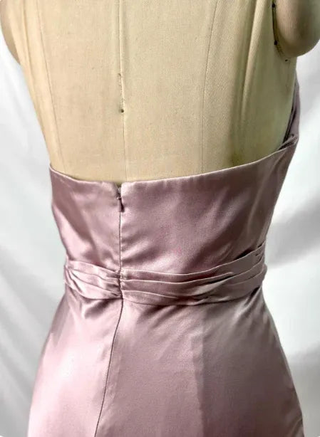 Romantic Halter V-Neck Sleeveless Ruched Waist Blush-Satin Maxi Prom Dress for Women ready to ship