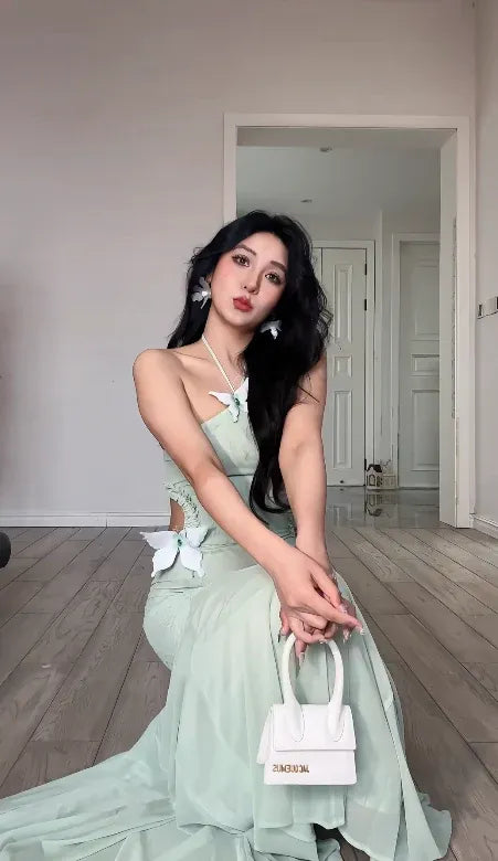 Romantic Mermaid Halter Neck Sleeveless Bow-Embellished Sage Green Maxi Prom Dress for Women Custom