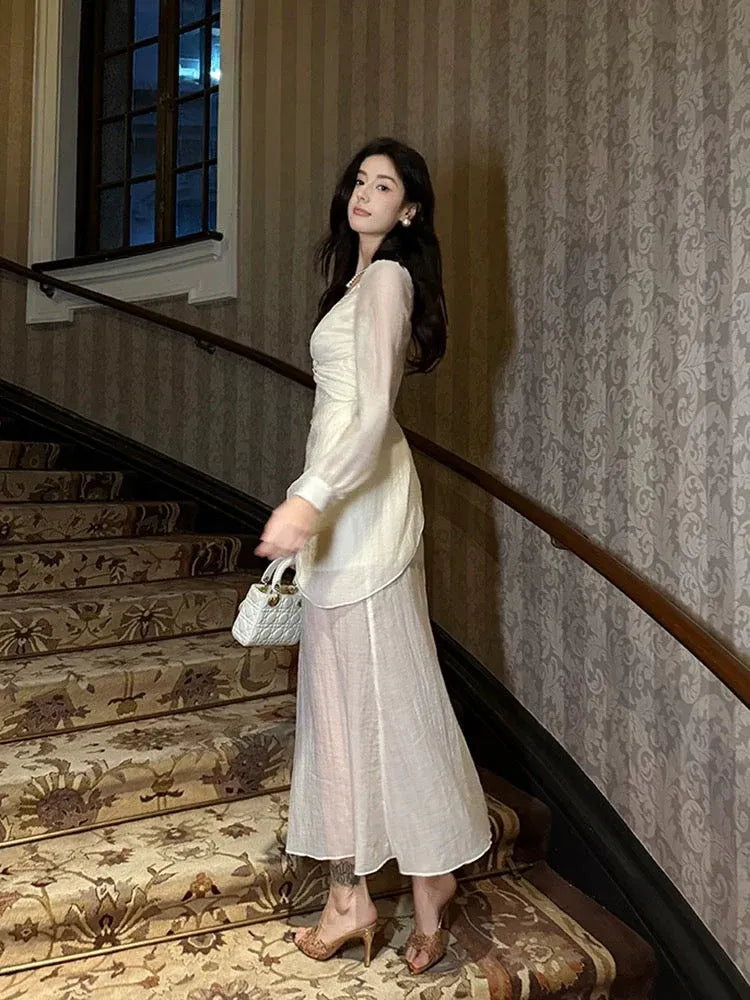 Romantic Sheath V-Neck Long-Sleeve Sheer Chiffon White Maxi Prom Dress for Women